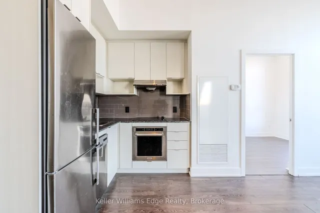 Additional property image - 7 Mabelle Ave Unit PH07