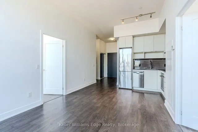 Additional property image - 7 Mabelle Ave Unit PH07