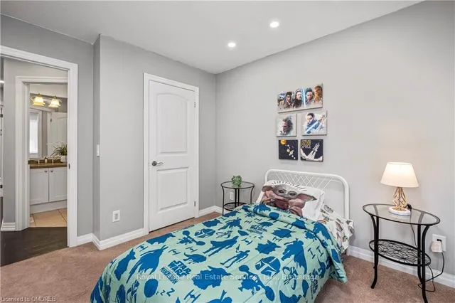 Additional property image - 106 HANSON Cres