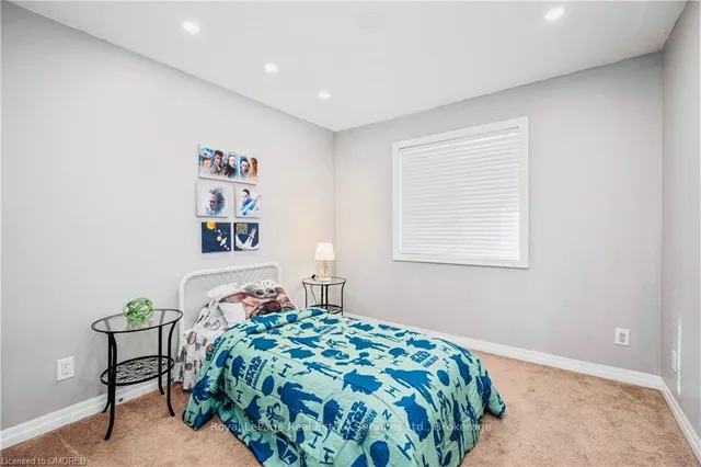 Additional property image - 106 HANSON Cres