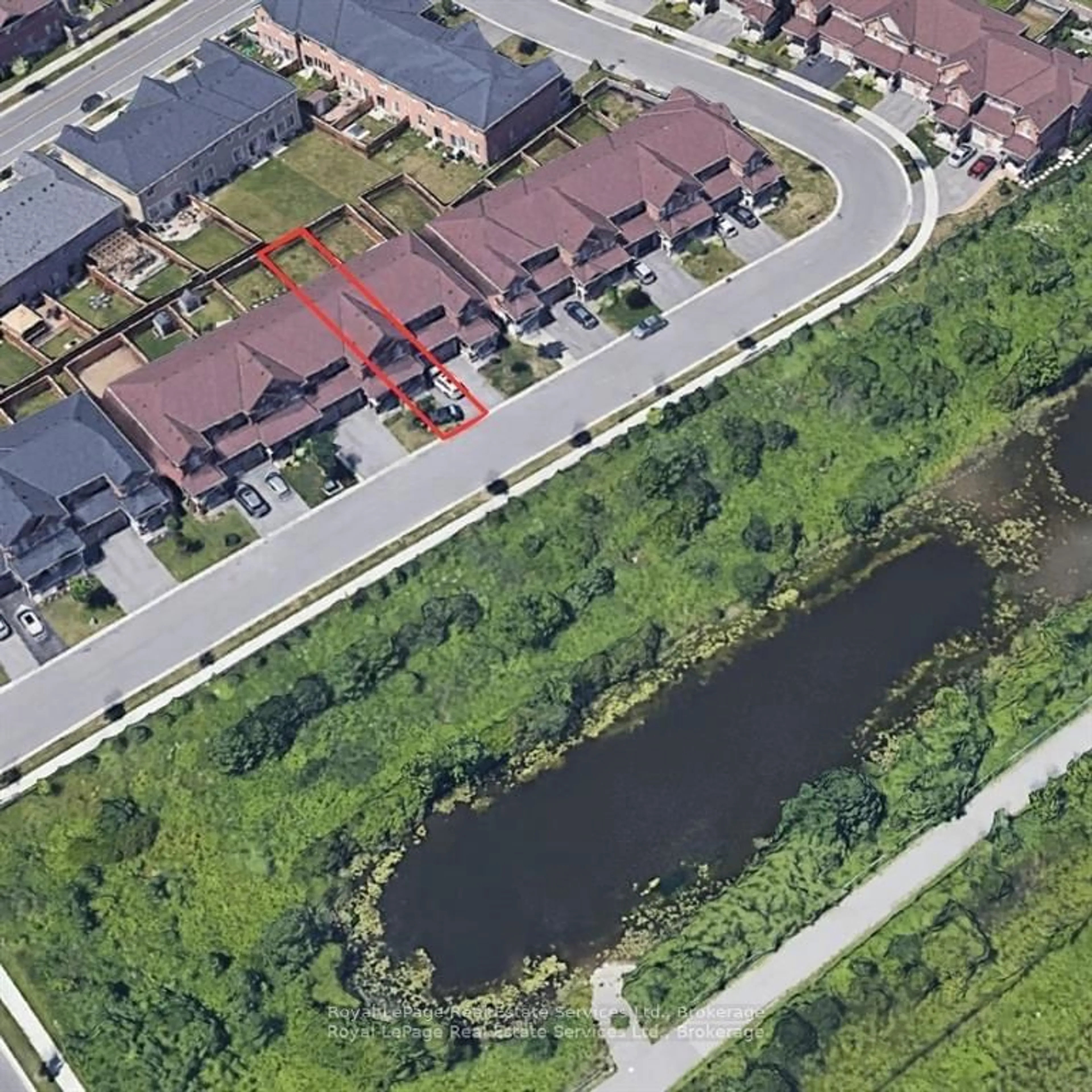 A pic from outside/outdoor area/front of a property/back of a property/a pic from drone, street for 106 HANSON Cres, Milton Ontario L9T 8L5