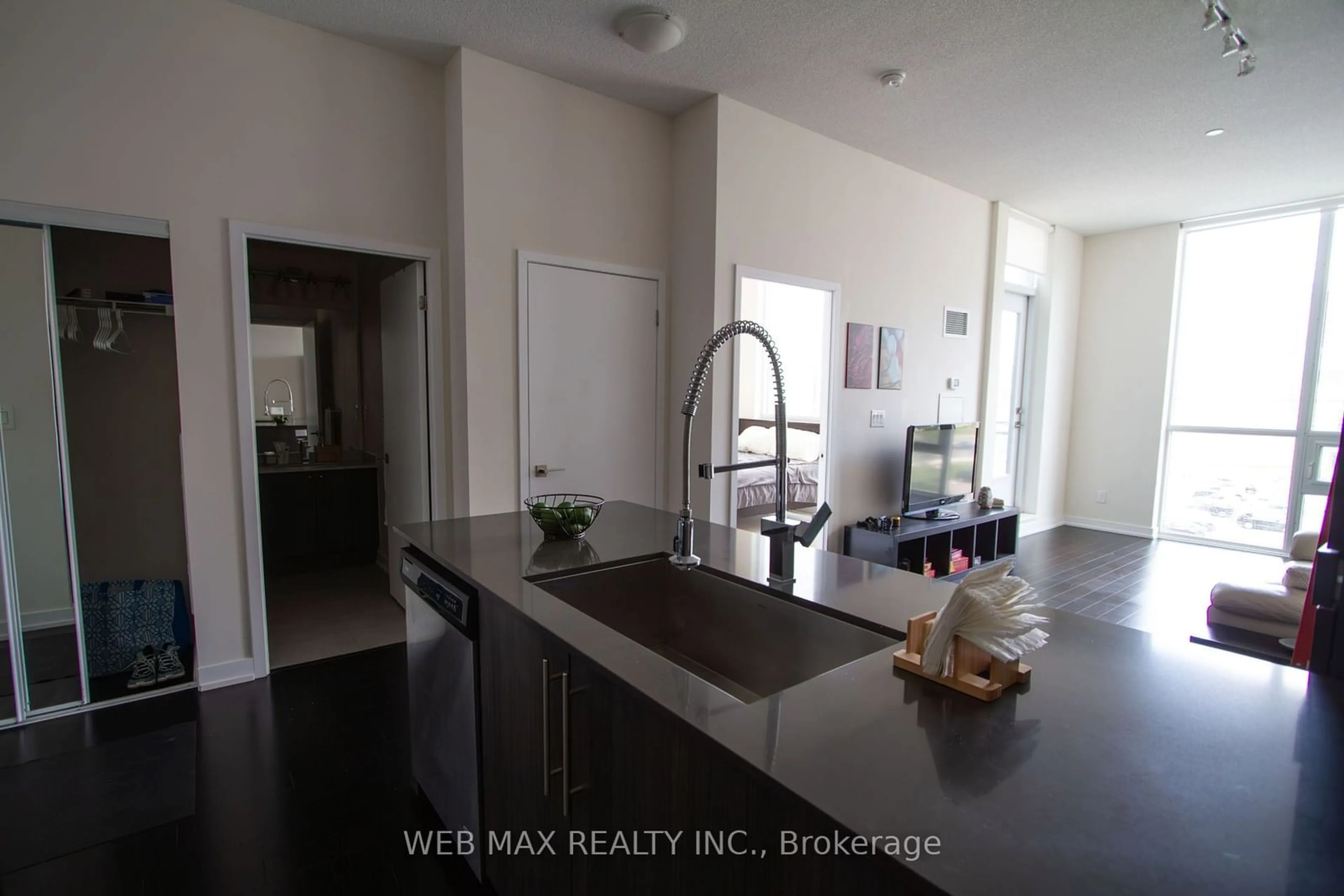 Open concept kitchen, unknown for 4011 Brickstone Mews #302, Mississauga Ontario L5B 0J7