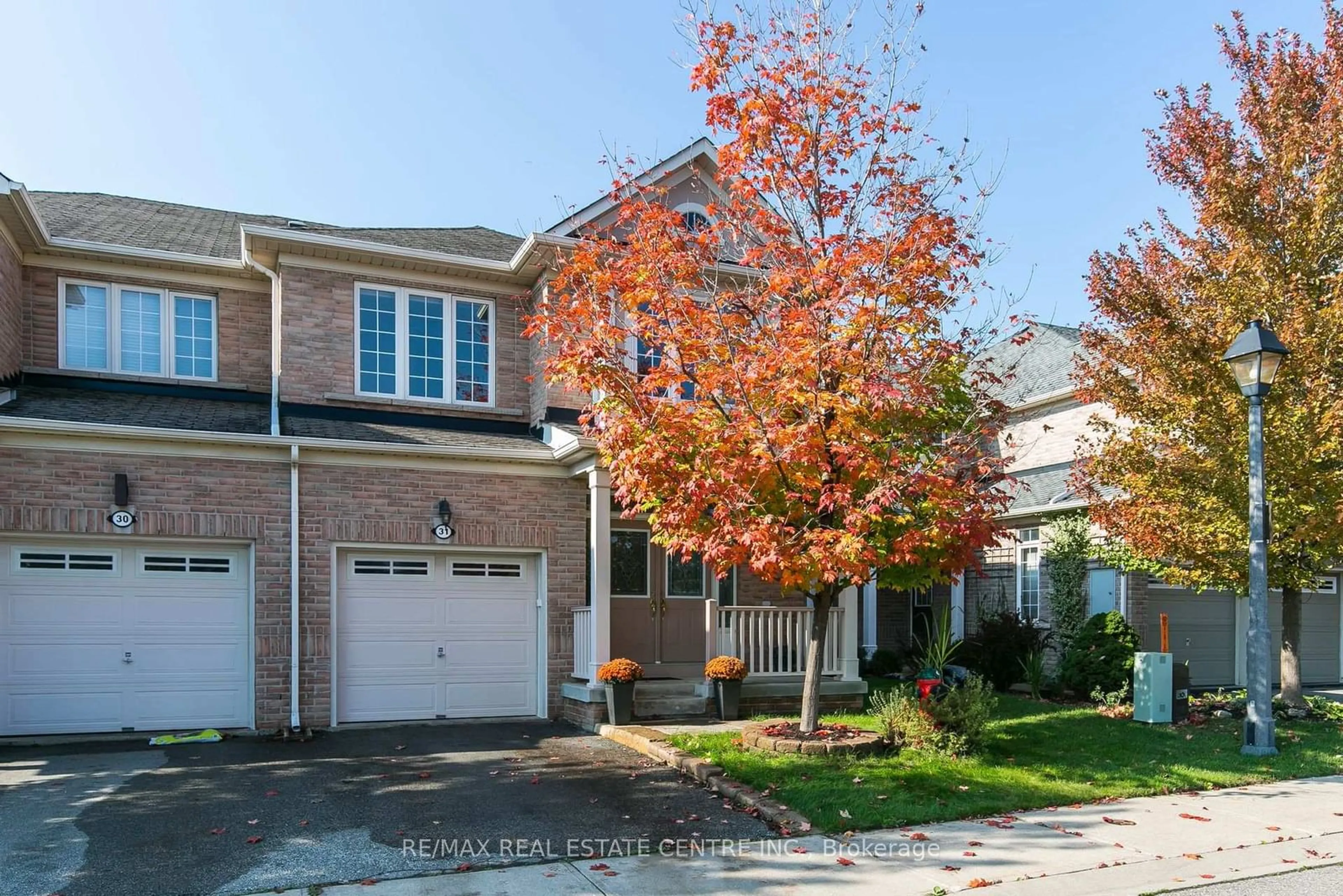 Unknown for 2295 Rochester Circ #31, Oakville Ontario L6M 5C9