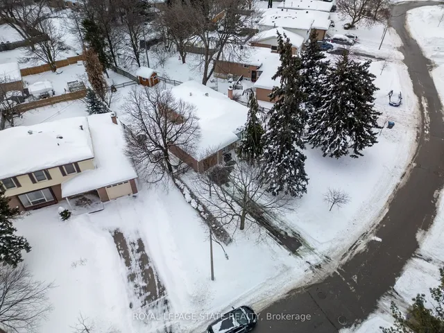 Additional image 32 of 5 Bromley Cres