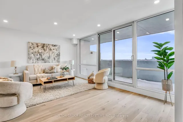 Additional property image - 250 Scarlett Rd Unit 2012