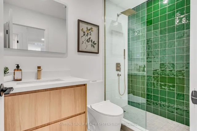 Additional property image - 250 Scarlett Rd Unit 2012