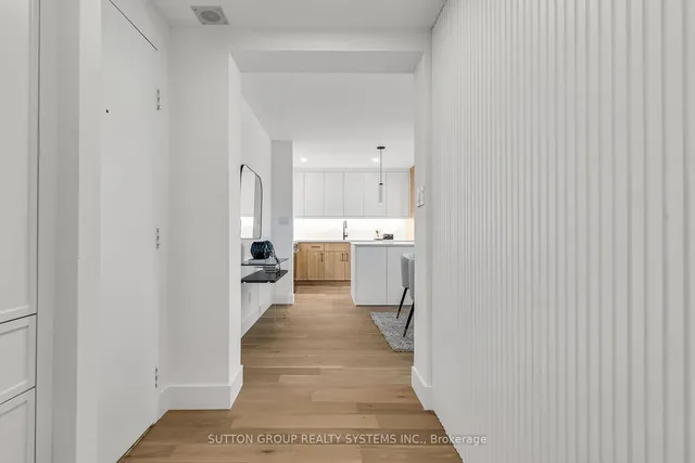 Additional property image - 250 Scarlett Rd Unit 2012