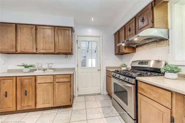 Additional property image - 2377 Barclay Rd