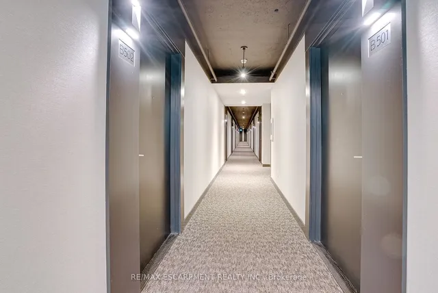 Additional property image - 5230 DUNDAS St Unit 527
