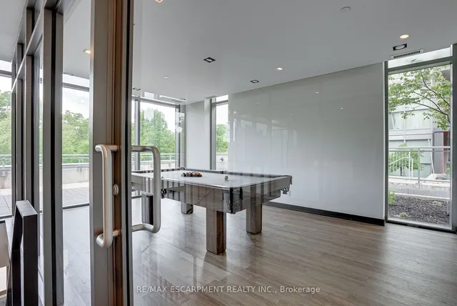 Additional property image - 5230 DUNDAS St Unit 527