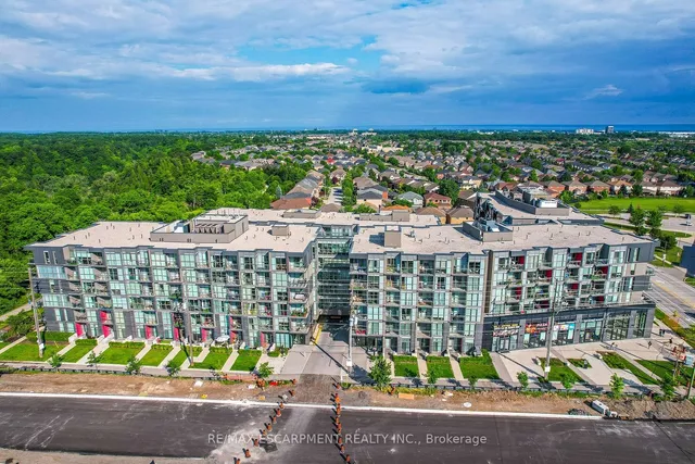 Additional property image - 5230 DUNDAS St Unit 527