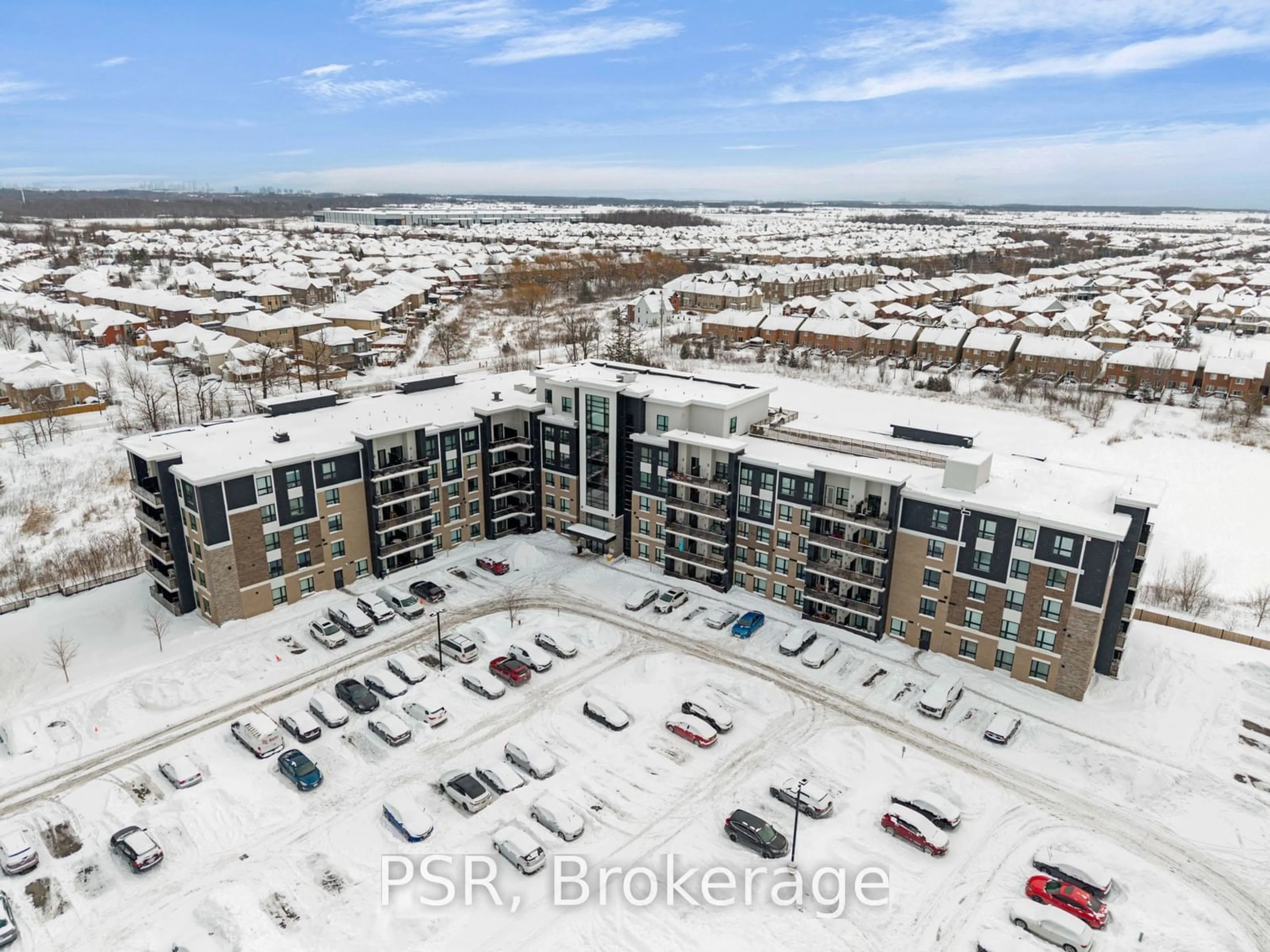 A pic from outside/outdoor area/front of a property/back of a property/a pic from drone, building for 640 Sauve St #105, Milton Ontario L9T 9A7