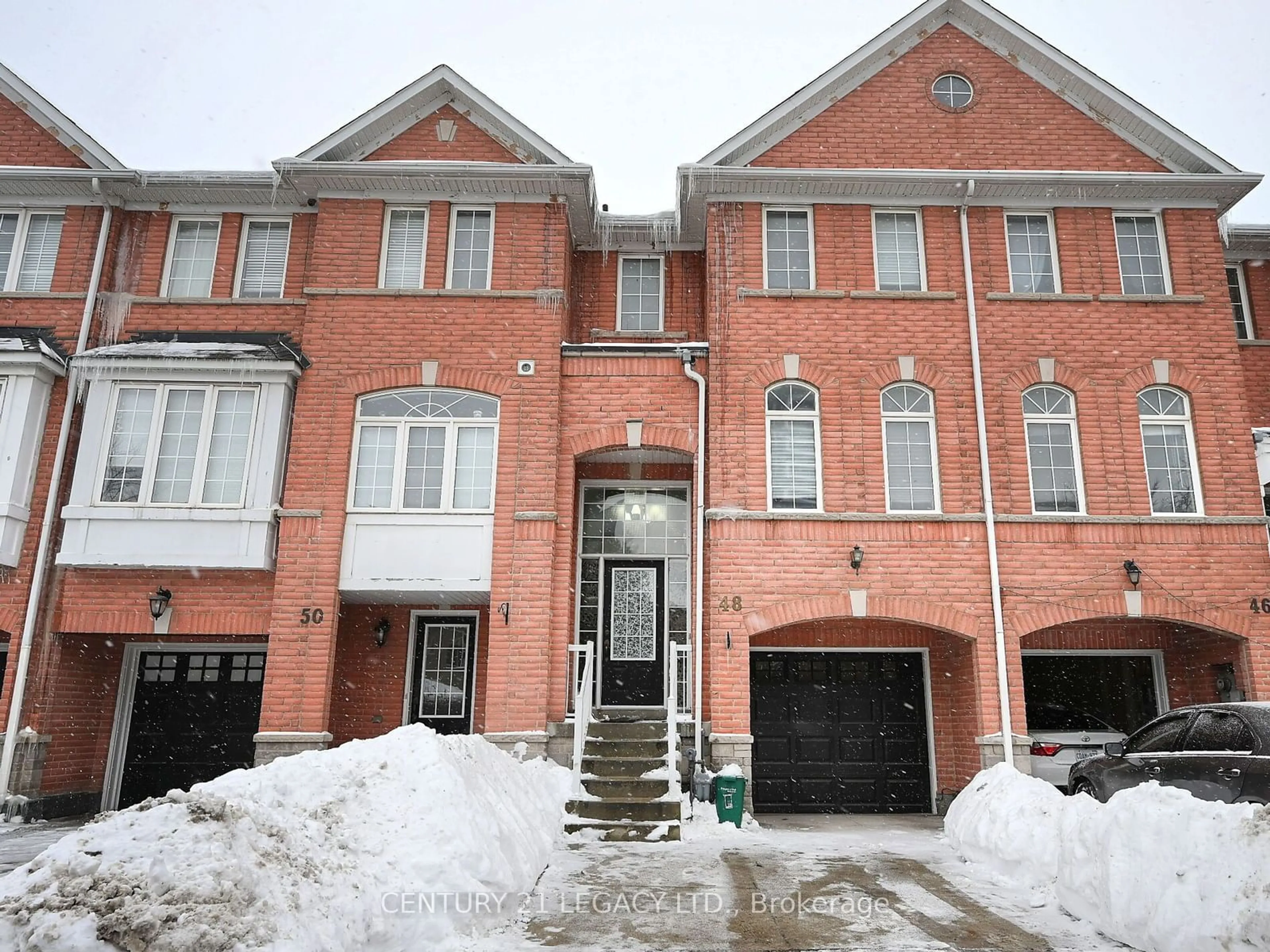 Home with brick exterior material, street for 48 Bernard Ave, Brampton Ontario L6Y 5S4