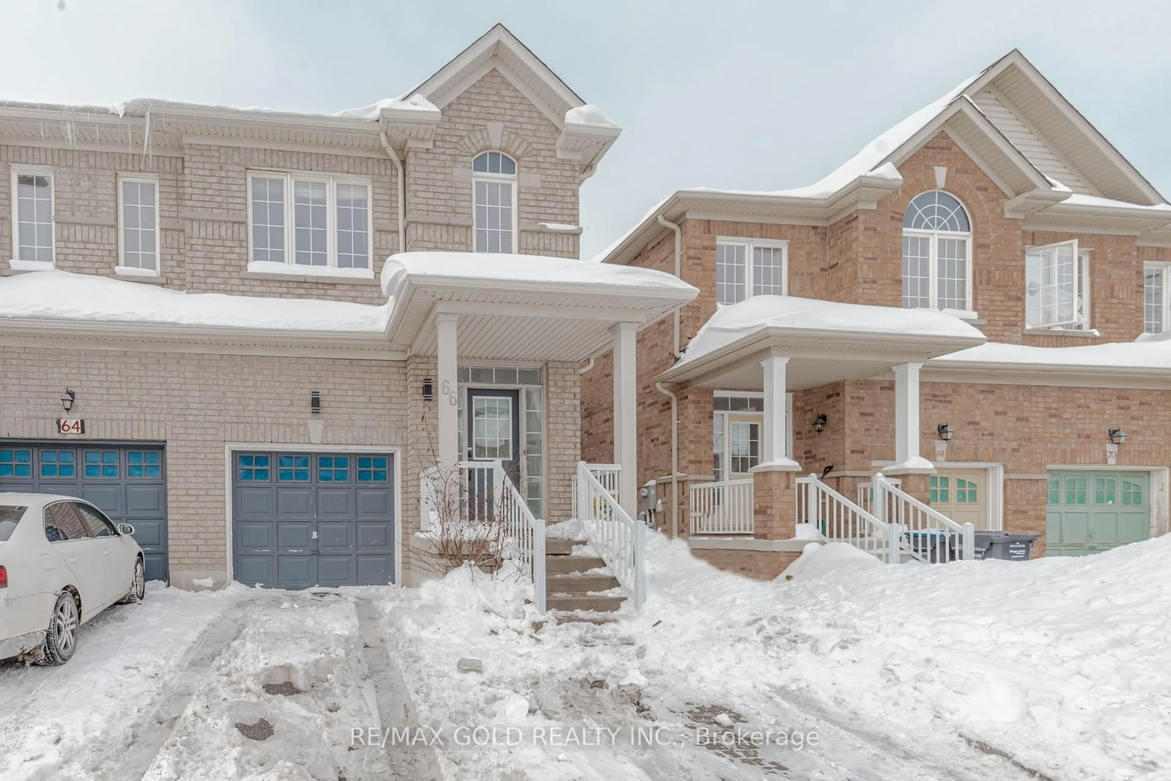 Home with brick exterior material, street for 66 Crumlin Cres, Brampton Ontario L6S 0E9