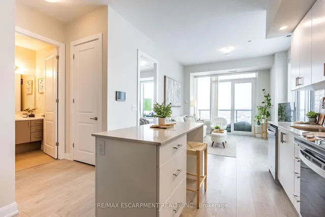 Additional property image - 3200 William Colston Ave Unit 1405