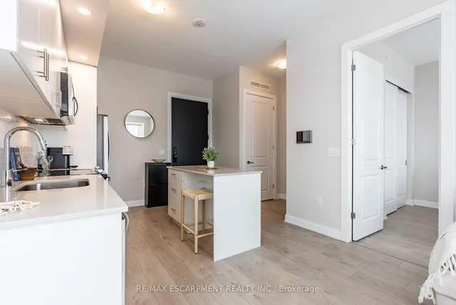 Additional property image - 3200 William Colston Ave Unit 1405
