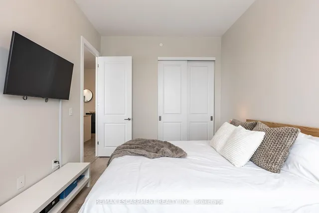 Additional property image - 3200 William Colston Ave Unit 1405