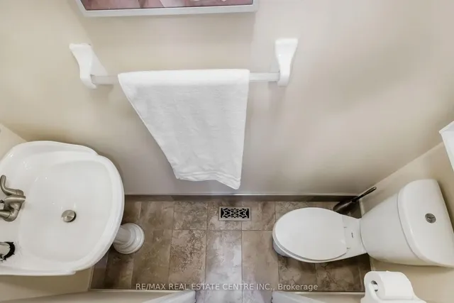 Additional image 18 of 112 Ravenscliffe Crt