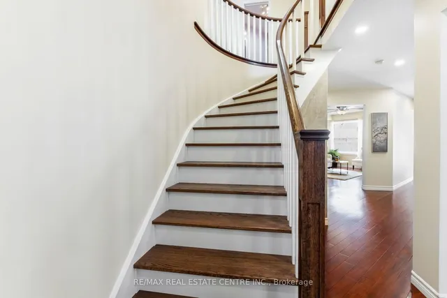 Additional image 17 of 112 Ravenscliffe Crt