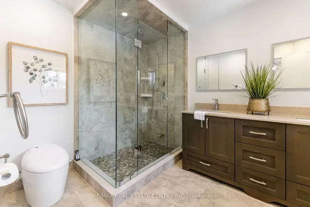 Additional image 12 of 112 Ravenscliffe Crt