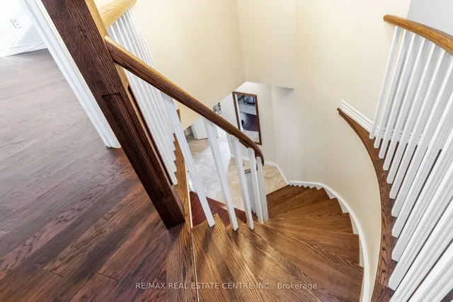 Additional image 5 of 112 Ravenscliffe Crt