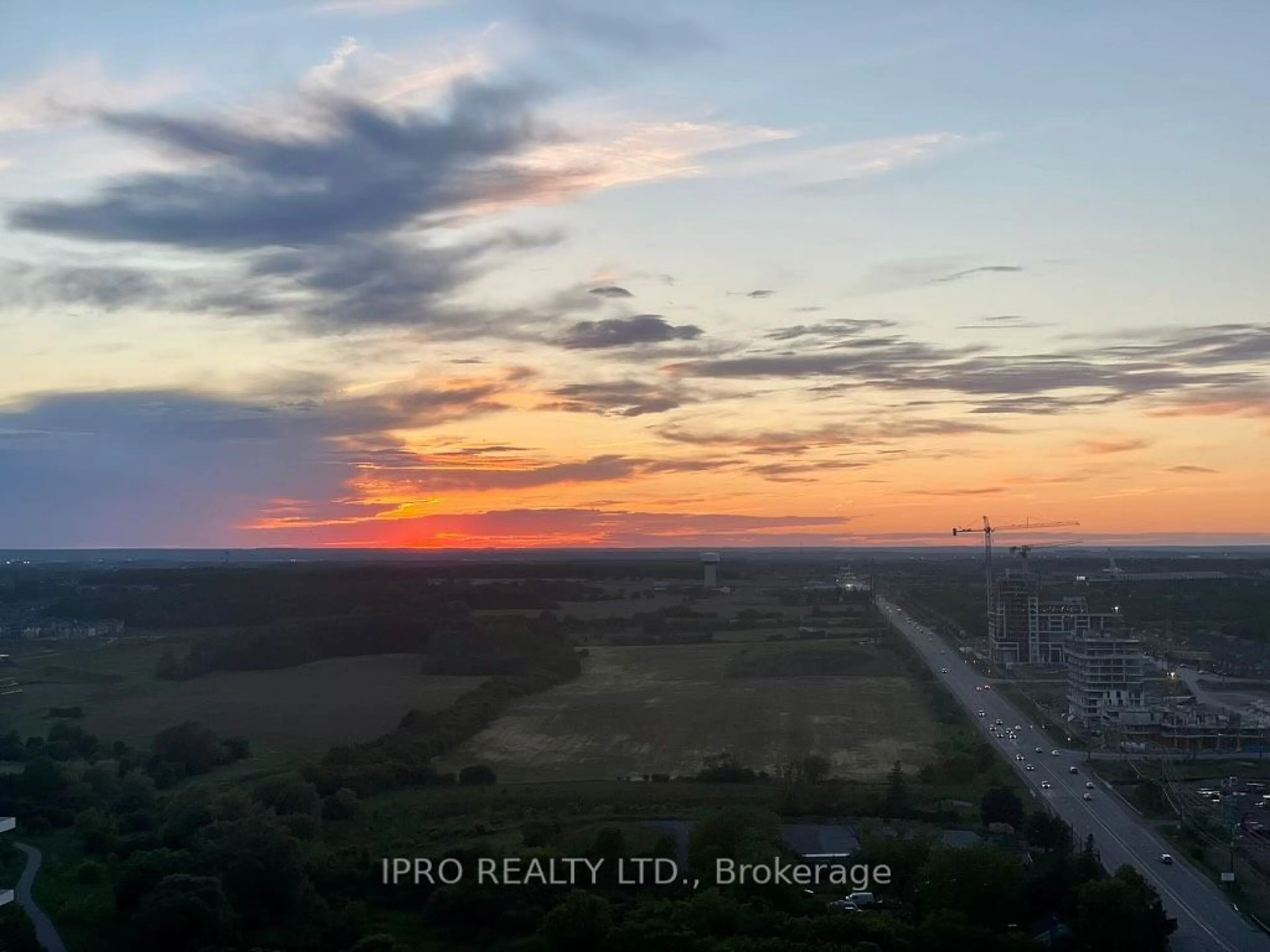 A pic from outside/outdoor area/front of a property/back of a property/a pic from drone, city buildings view from balcony for 297 oak walk Dr #5, Oakville Ontario L6H 3R6