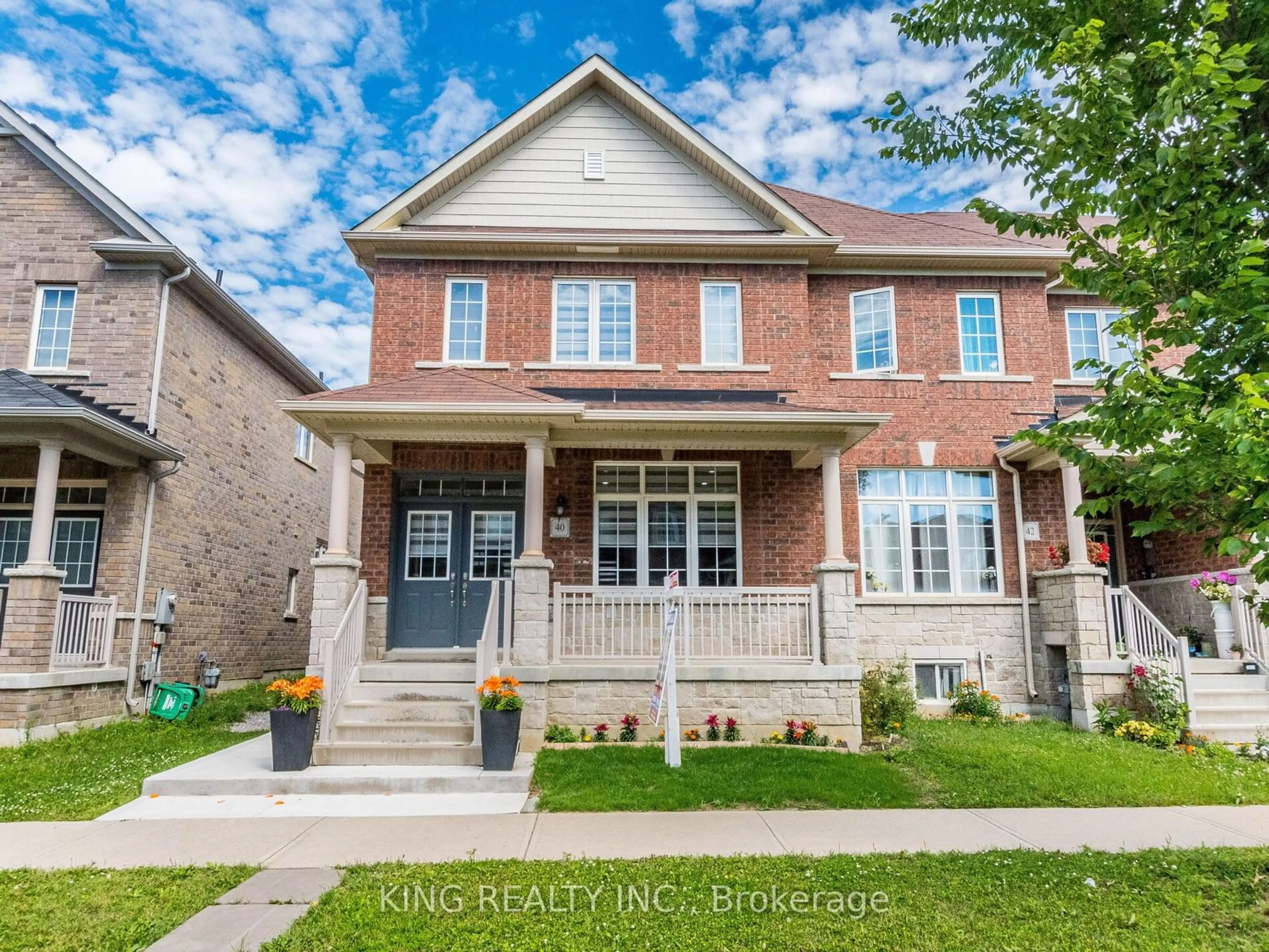 Home with brick exterior material, street for 40 Saint Dennis Rd, Brampton Ontario L6R 3W7