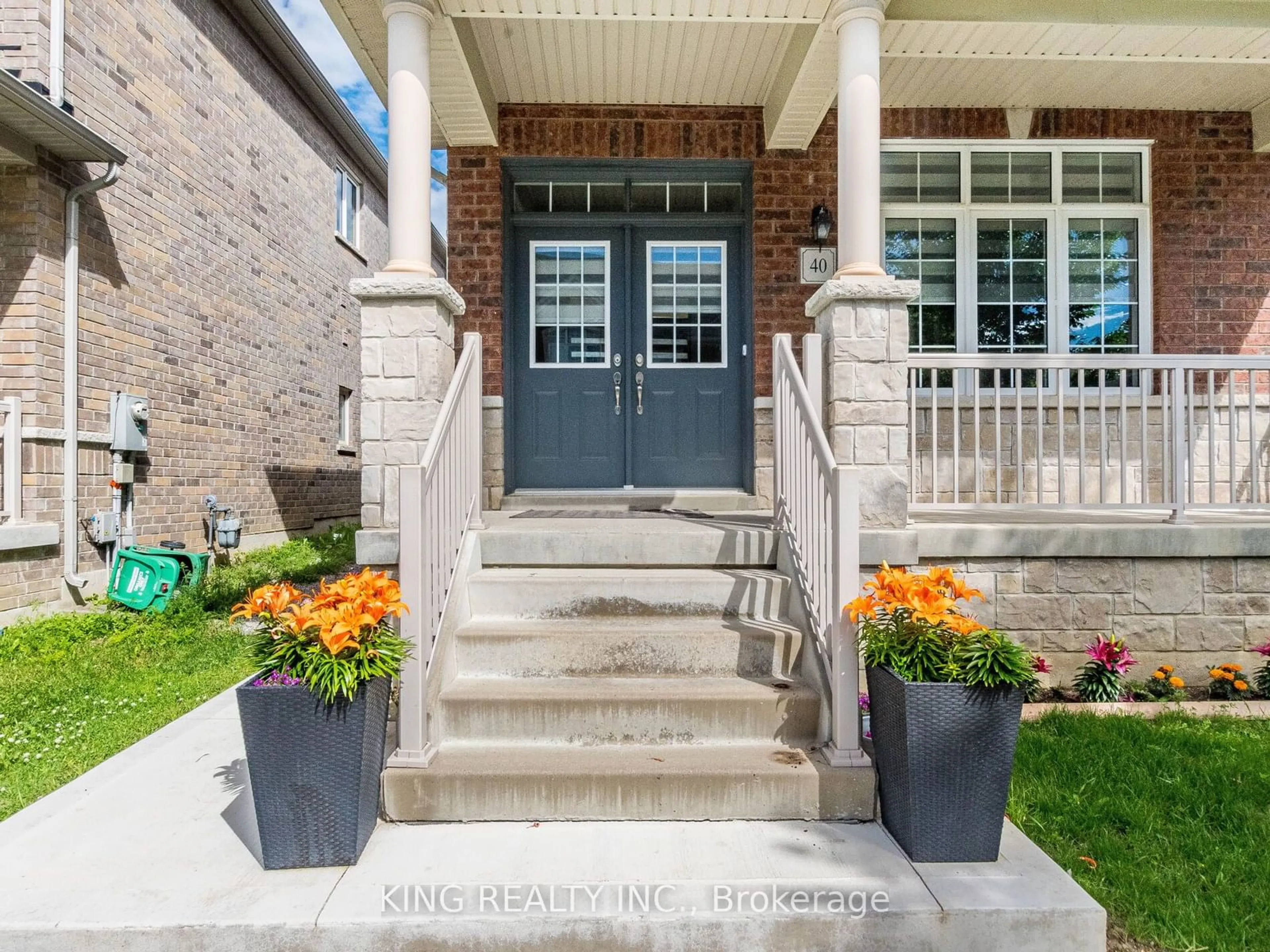 Home with brick exterior material, street for 40 Saint Dennis Rd, Brampton Ontario L6R 3W7