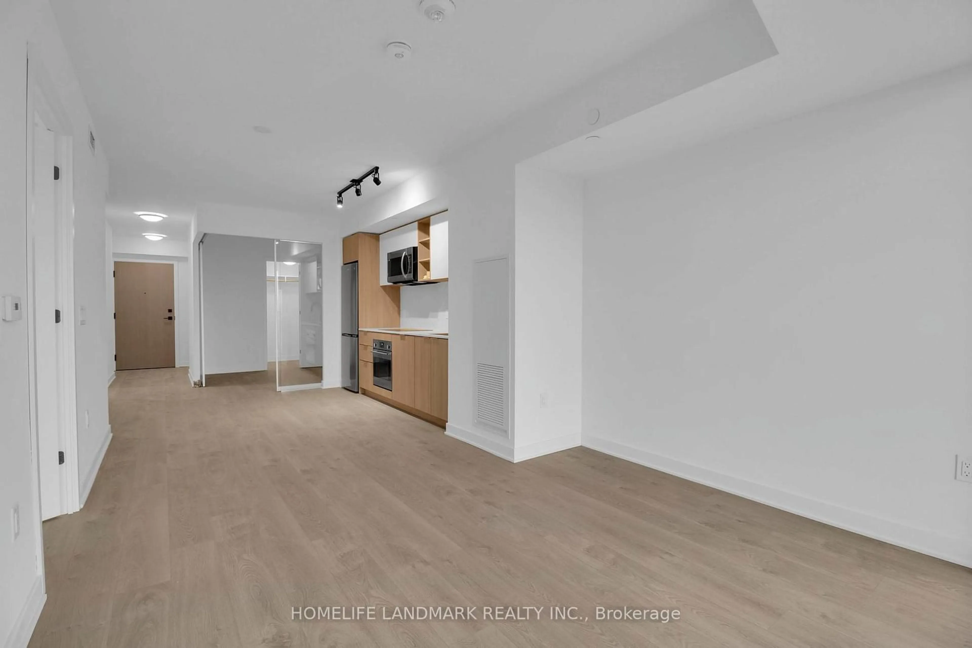 A pic of a room for 36 Zorra St #522, Toronto Ontario M8Z 0G5