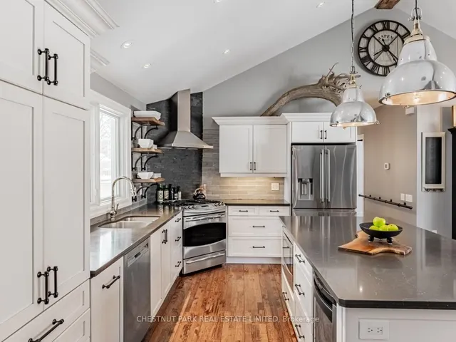 Additional property image - 4380 Spruce Ave