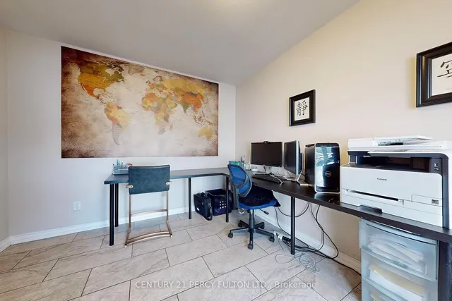 Additional property image - 3284 Lonefeather Cres