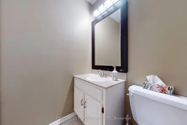 Additional property image - 3284 Lonefeather Cres