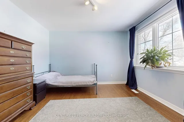 Additional property image - 3284 Lonefeather Cres