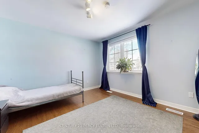 Additional property image - 3284 Lonefeather Cres