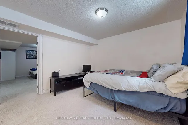 Additional property image - 3284 Lonefeather Cres