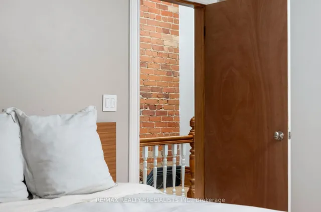 Additional property image - 48 Leopold St