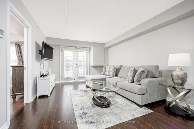 Additional property image - 1360 Main St Unit 304