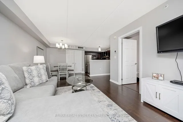 Additional property image - 1360 Main St Unit 304