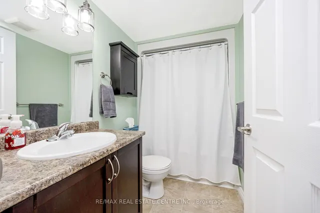 Additional property image - 1360 Main St Unit 304