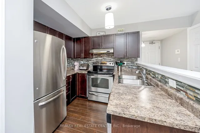 Additional property image - 1360 Main St Unit 304