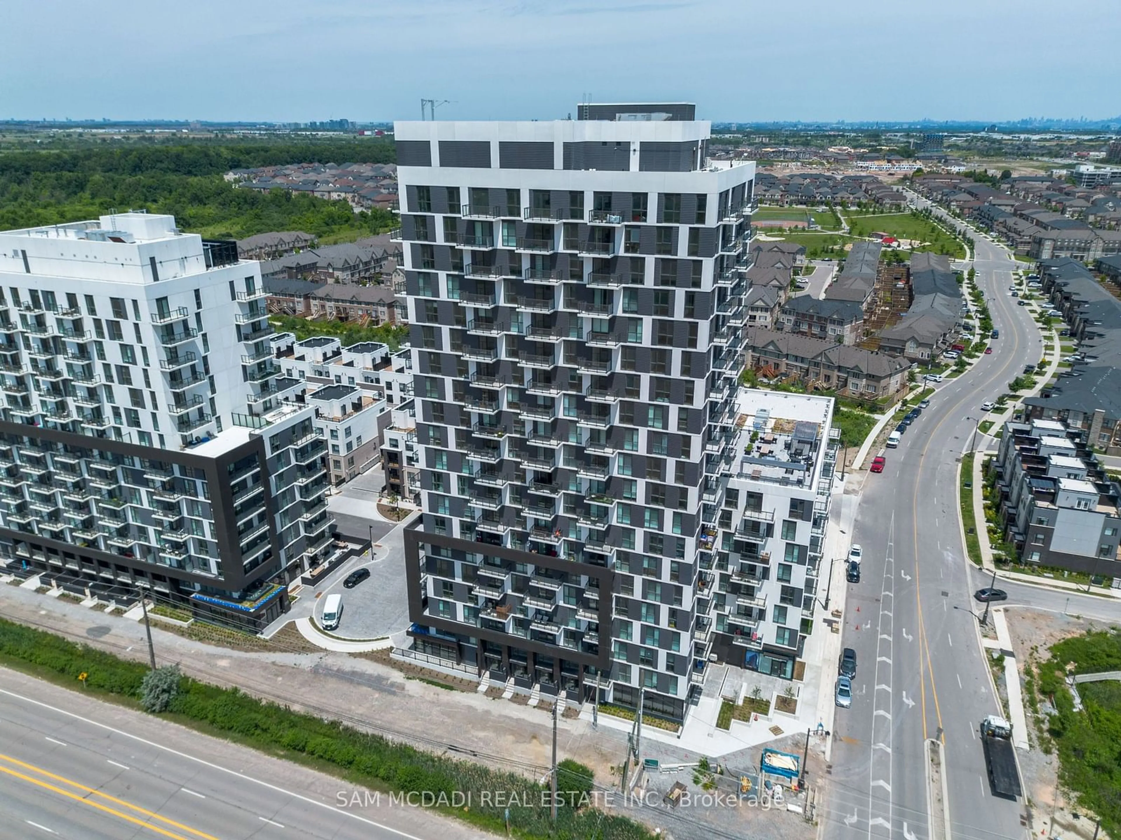 A pic from outside/outdoor area/front of a property/back of a property/a pic from drone, city buildings view from balcony for 335 Wheat Boom Dr #1508, Oakville Ontario L6H 7Y1