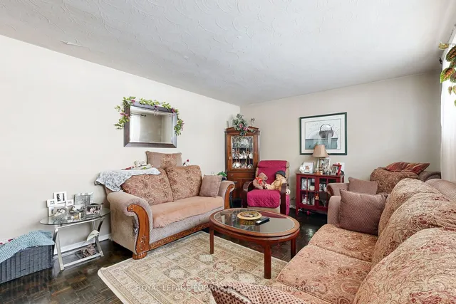 Additional property image - 15 Muskoka Ave