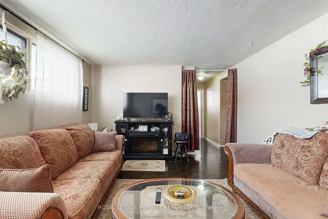 Additional property image - 15 Muskoka Ave