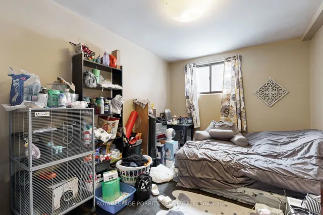 Additional property image - 15 Muskoka Ave