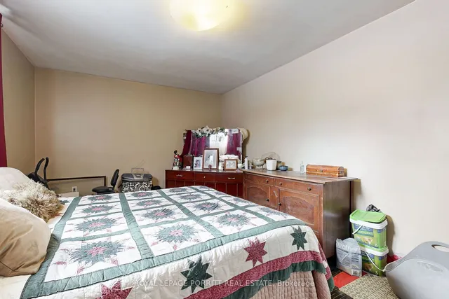 Additional property image - 15 Muskoka Ave