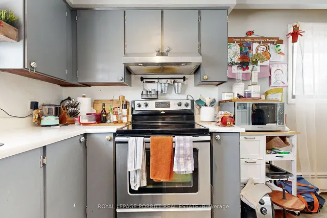 Additional property image - 15 Muskoka Ave