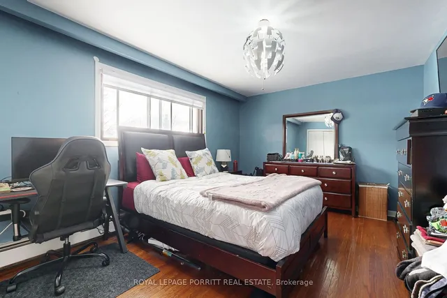 Additional property image - 15 Muskoka Ave