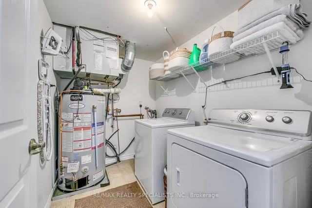 Additional property image - 1487 Maple Ave Unit 313