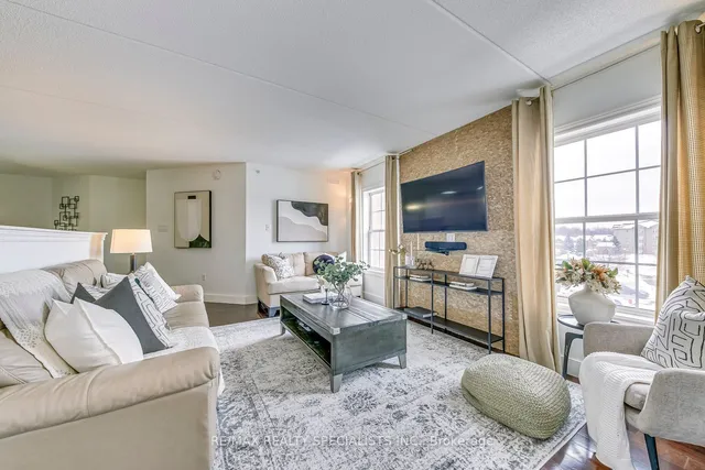 Additional property image - 1487 Maple Ave Unit 313