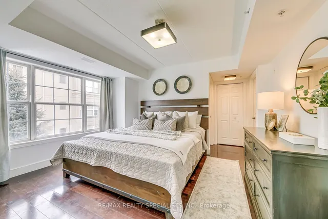 Additional property image - 1487 Maple Ave Unit 313